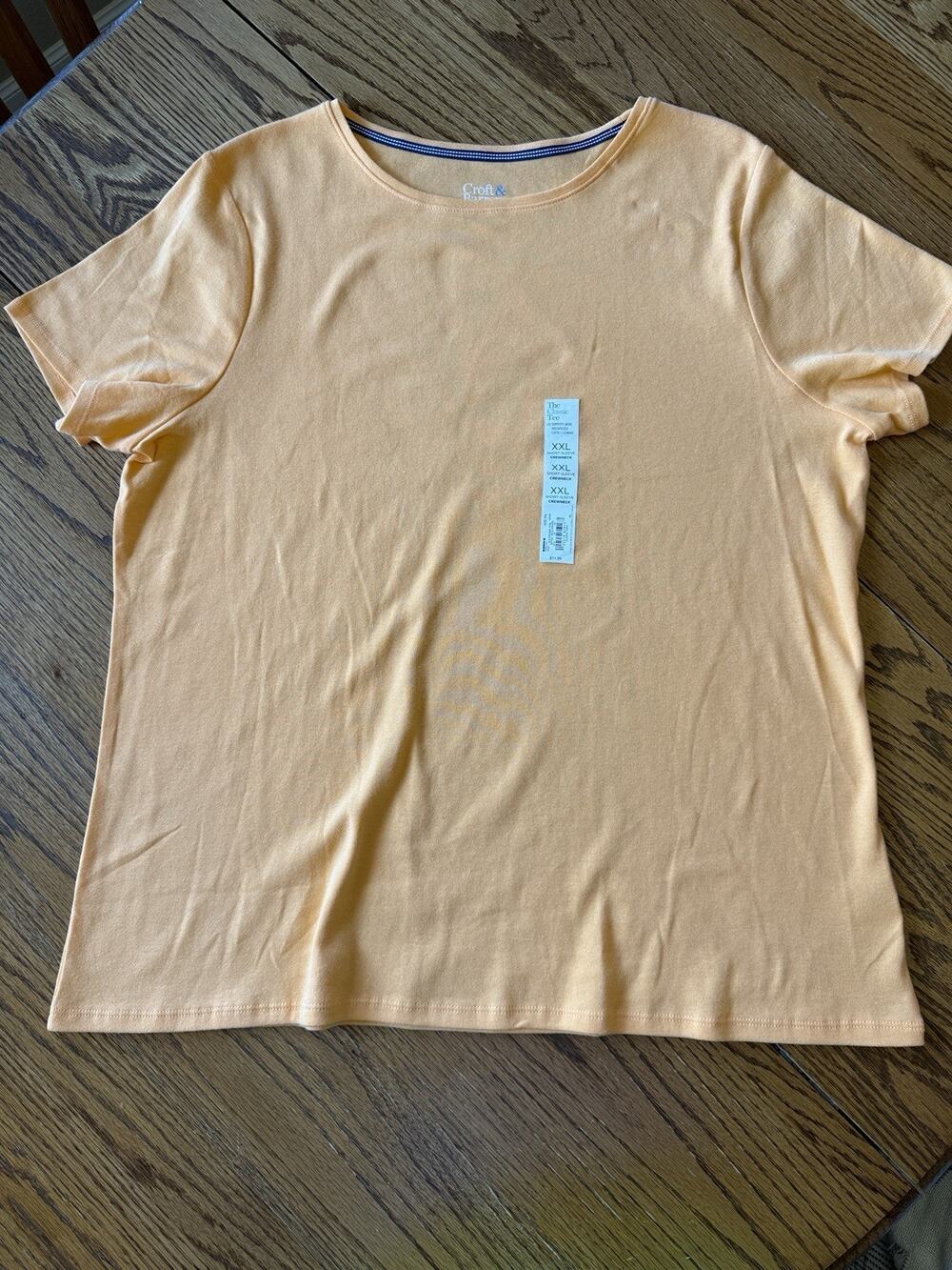 Croft and Barrow Women’s tops 2x Short Sleeve Peach/Apricot Solid